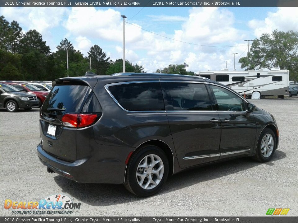 2018 Chrysler Pacifica Touring L Plus Granite Crystal Metallic / Black/Alloy Photo #5