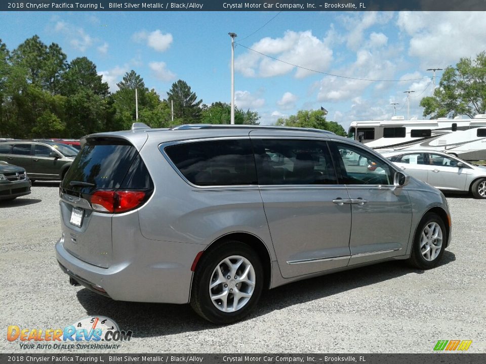 2018 Chrysler Pacifica Touring L Billet Silver Metallic / Black/Alloy Photo #5