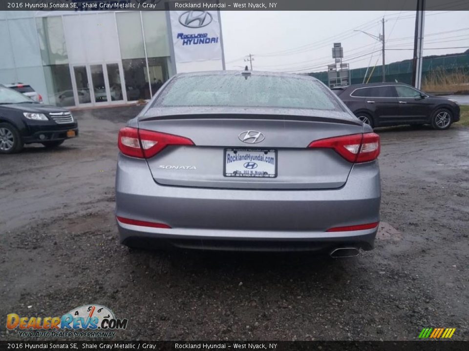 2016 Hyundai Sonata SE Shale Gray Metallic / Gray Photo #2