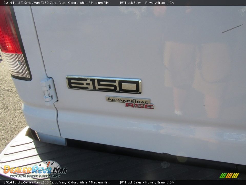 2014 Ford E-Series Van E150 Cargo Van Oxford White / Medium Flint Photo #10