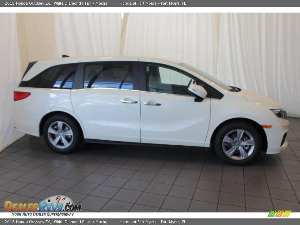 2018 Honda Odyssey EX White Diamond Pearl / Mocha Photo #3