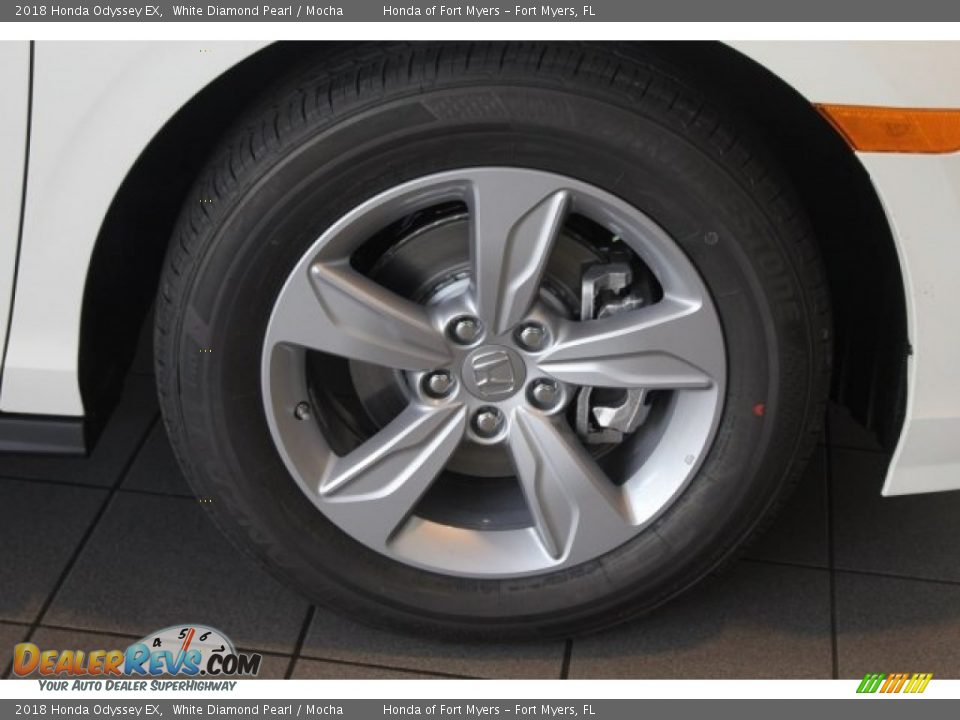 2018 Honda Odyssey EX White Diamond Pearl / Mocha Photo #10