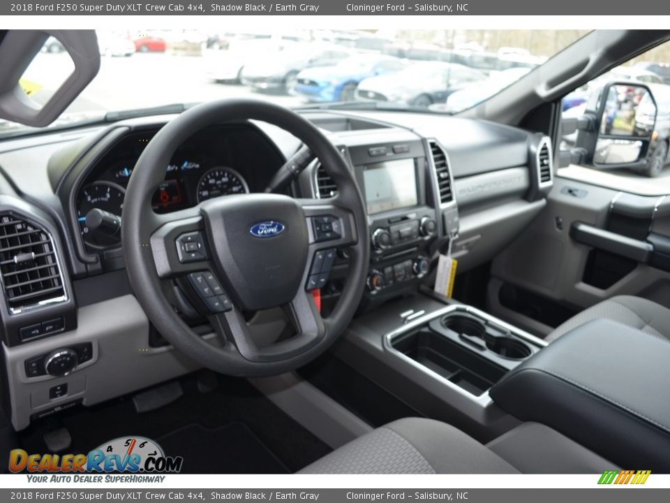 2018 Ford F250 Super Duty XLT Crew Cab 4x4 Shadow Black / Earth Gray Photo #9
