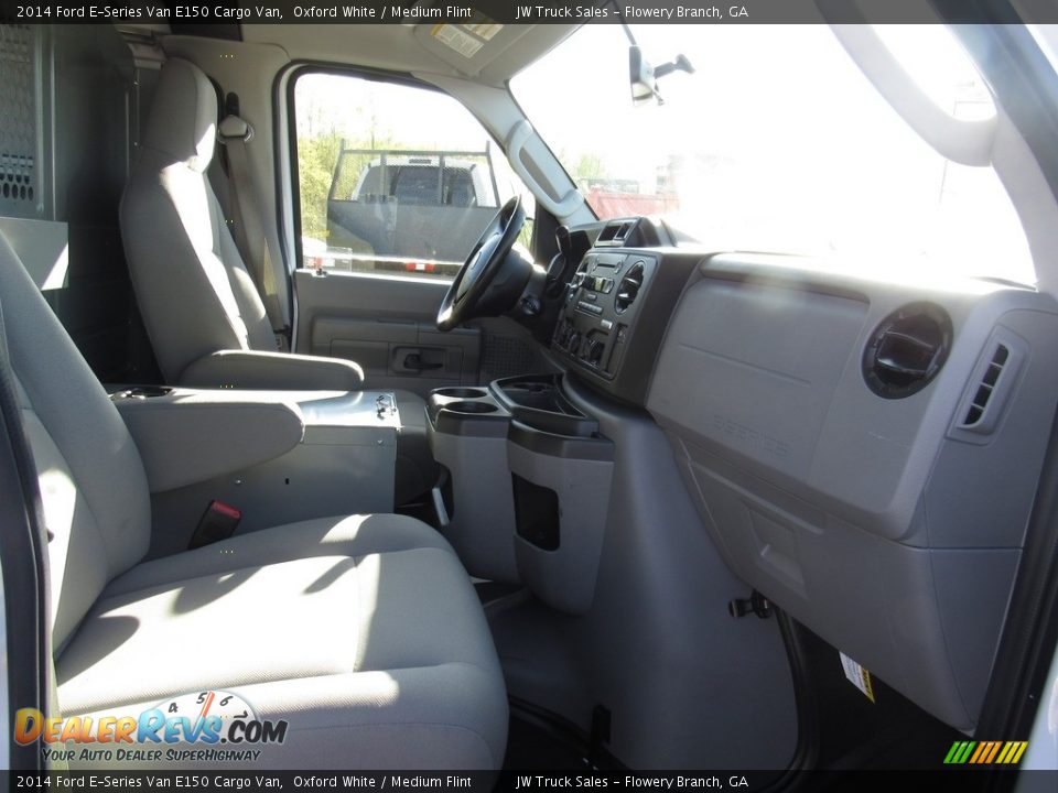 2014 Ford E-Series Van E150 Cargo Van Oxford White / Medium Flint Photo #21