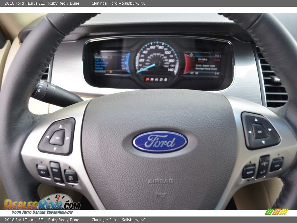 2018 Ford Taurus SEL Steering Wheel Photo #17