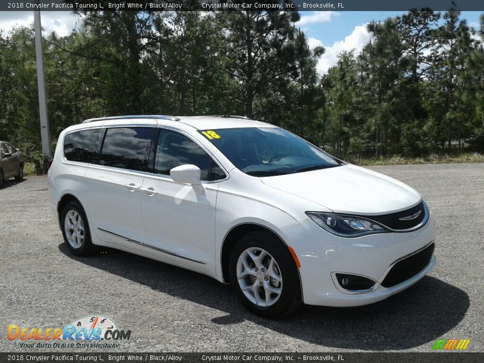 2018 Chrysler Pacifica Touring L Bright White / Black/Alloy Photo #7