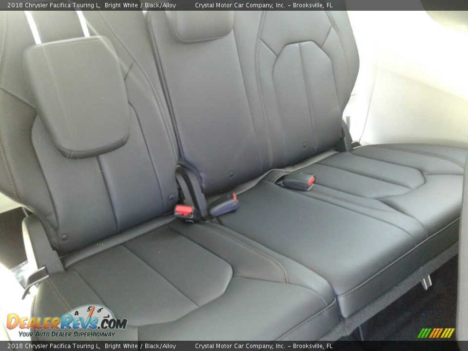2018 Chrysler Pacifica Touring L Bright White / Black/Alloy Photo #11