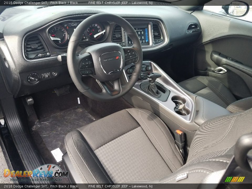 2018 Dodge Challenger SXT Pitch Black / Black Photo #7