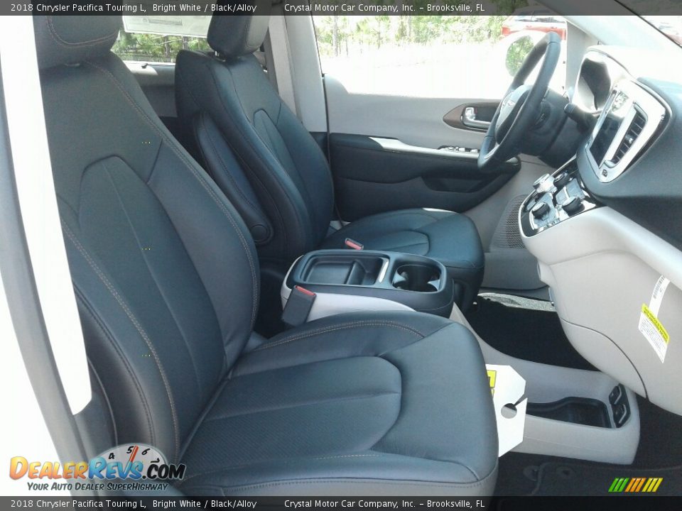 2018 Chrysler Pacifica Touring L Bright White / Black/Alloy Photo #12