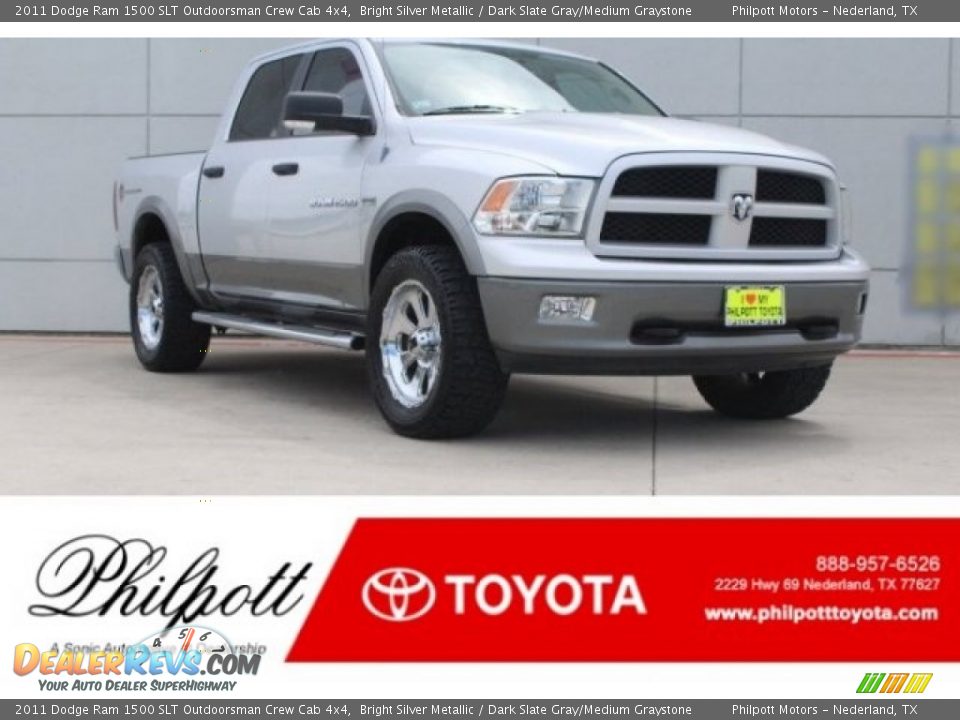 2011 Dodge Ram 1500 SLT Outdoorsman Crew Cab 4x4 Bright Silver Metallic / Dark Slate Gray/Medium Graystone Photo #1