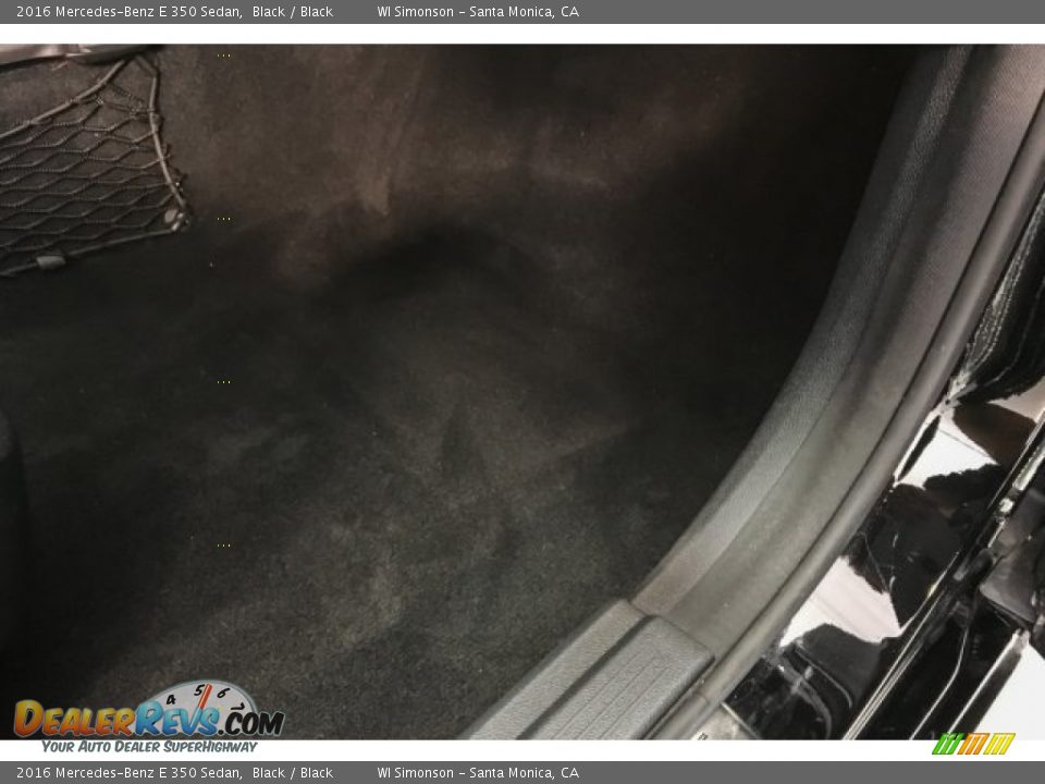 2016 Mercedes-Benz E 350 Sedan Black / Black Photo #28