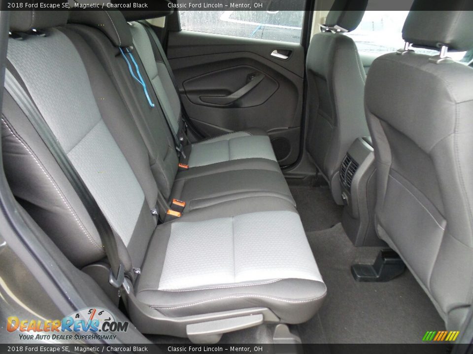 2018 Ford Escape SE Magnetic / Charcoal Black Photo #8