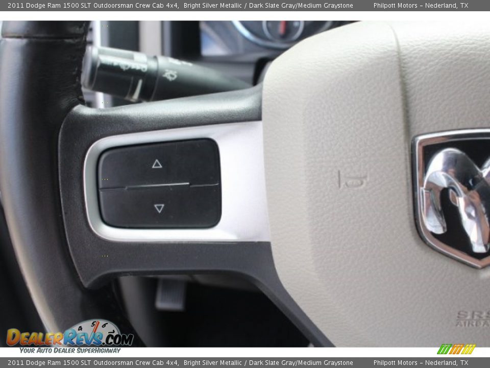 2011 Dodge Ram 1500 SLT Outdoorsman Crew Cab 4x4 Bright Silver Metallic / Dark Slate Gray/Medium Graystone Photo #17