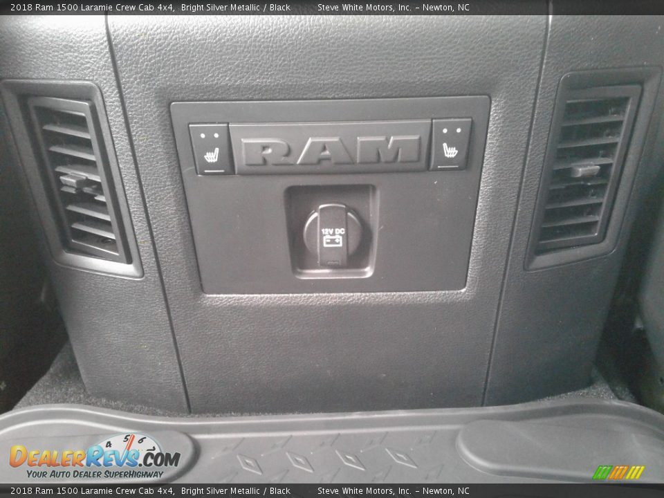 2018 Ram 1500 Laramie Crew Cab 4x4 Bright Silver Metallic / Black Photo #12