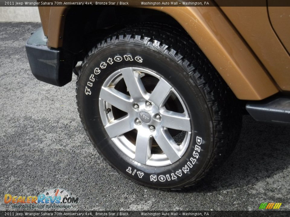 2011 Jeep Wrangler Sahara 70th Anniversary 4x4 Bronze Star / Black Photo #3