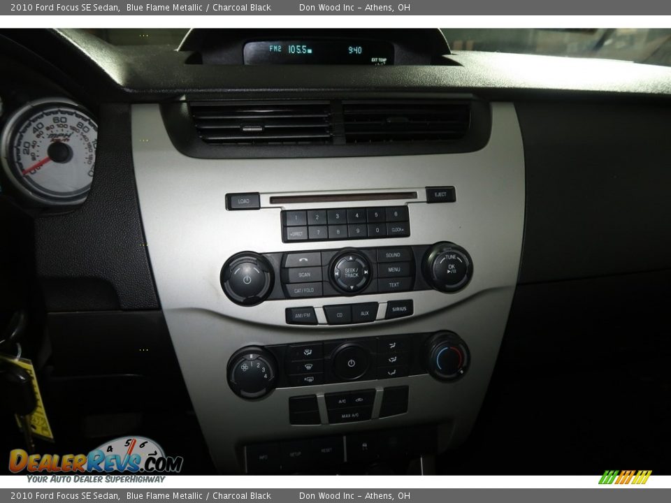 2010 Ford Focus SE Sedan Blue Flame Metallic / Charcoal Black Photo #16