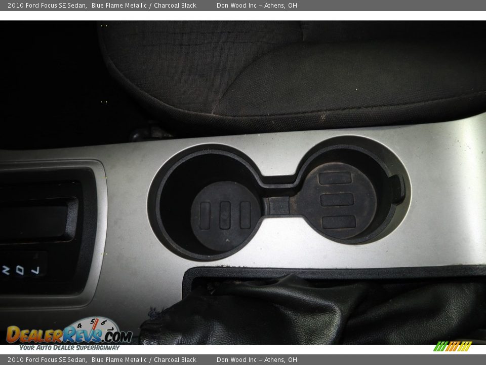2010 Ford Focus SE Sedan Blue Flame Metallic / Charcoal Black Photo #17