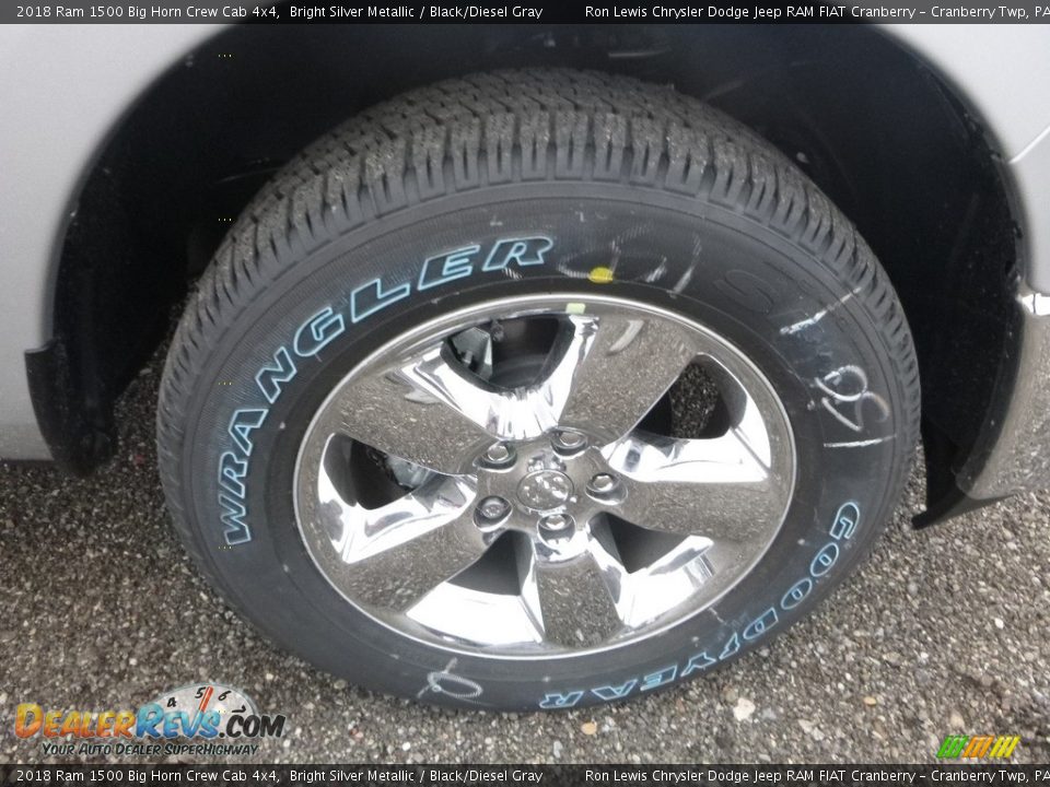 2018 Ram 1500 Big Horn Crew Cab 4x4 Bright Silver Metallic / Black/Diesel Gray Photo #9