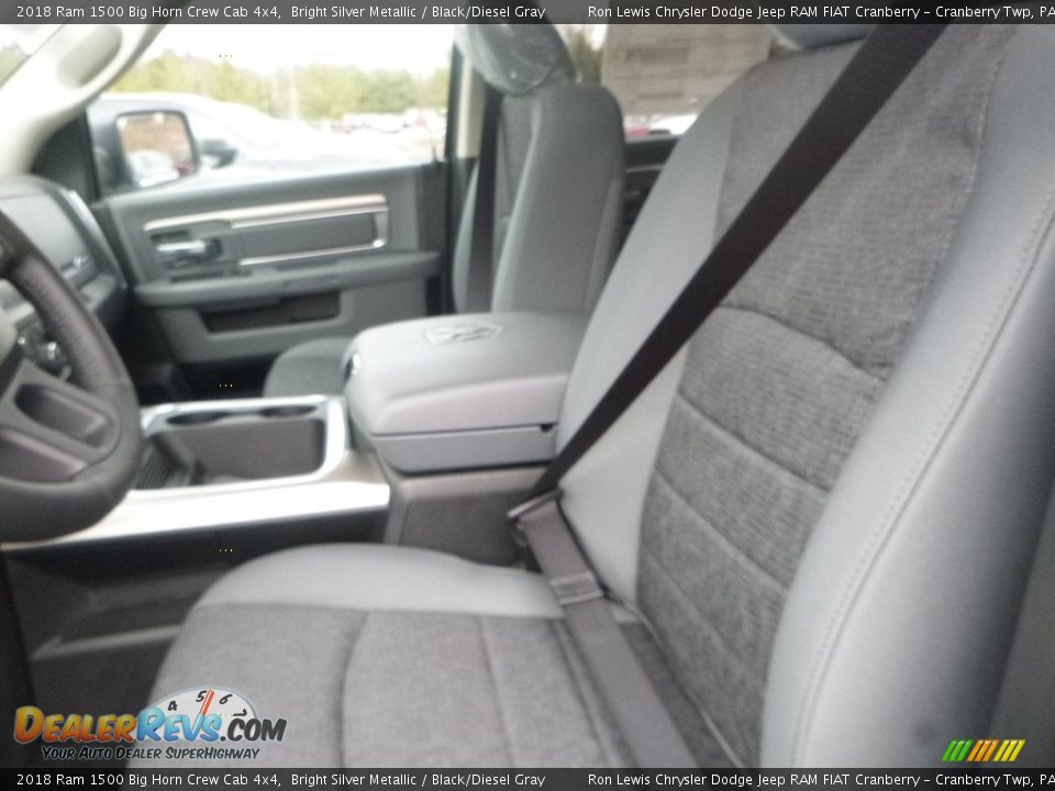 2018 Ram 1500 Big Horn Crew Cab 4x4 Bright Silver Metallic / Black/Diesel Gray Photo #16