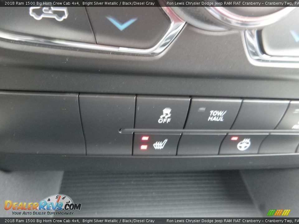 2018 Ram 1500 Big Horn Crew Cab 4x4 Bright Silver Metallic / Black/Diesel Gray Photo #20