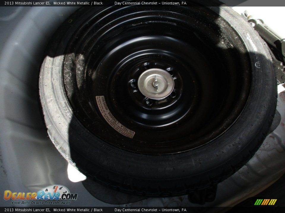 2013 Mitsubishi Lancer ES Wicked White Metallic / Black Photo #15
