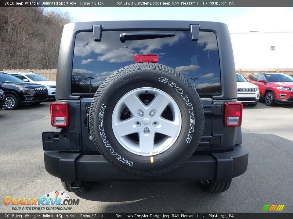 2018 Jeep Wrangler Unlimited Sport 4x4 Rhino / Black Photo #4