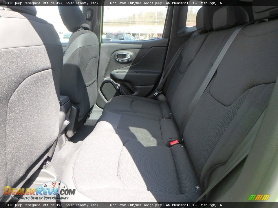 2018 Jeep Renegade Latitude 4x4 Solar Yellow / Black Photo #11