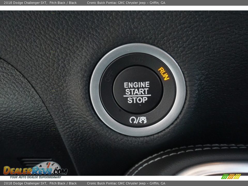 2018 Dodge Challenger SXT Pitch Black / Black Photo #9