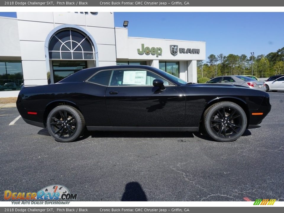 2018 Dodge Challenger SXT Pitch Black / Black Photo #12