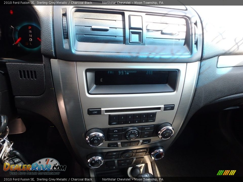 2010 Ford Fusion SE Sterling Grey Metallic / Charcoal Black Photo #13