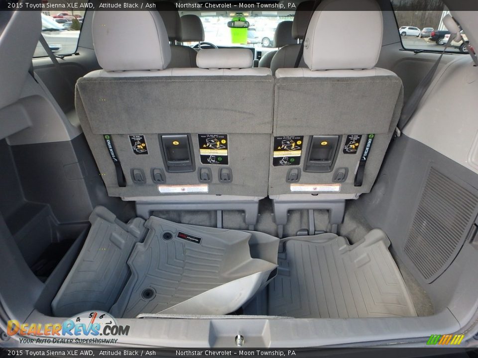 2015 Toyota Sienna XLE AWD Attitude Black / Ash Photo #7