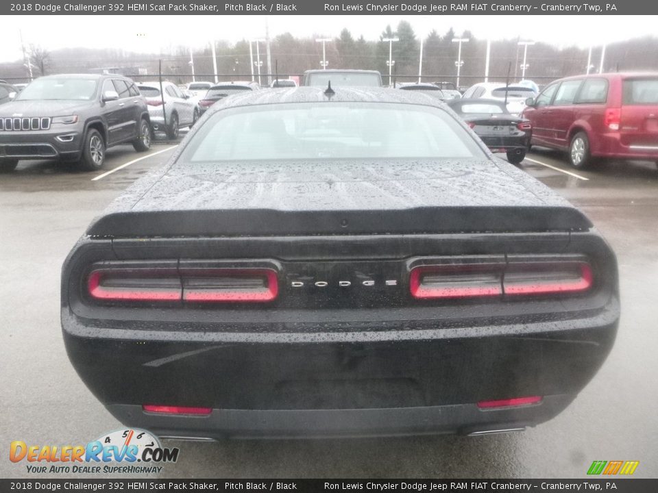 2018 Dodge Challenger 392 HEMI Scat Pack Shaker Pitch Black / Black Photo #4