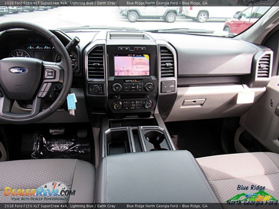 2018 Ford F150 XLT SuperCrew 4x4 Lightning Blue / Earth Gray Photo #24