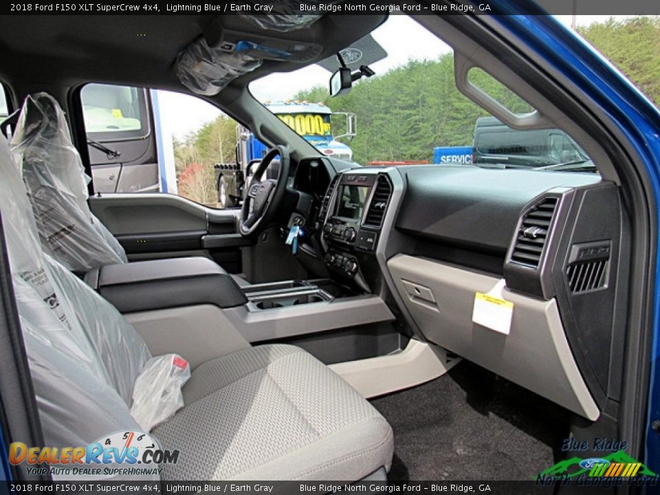 2018 Ford F150 XLT SuperCrew 4x4 Lightning Blue / Earth Gray Photo #29