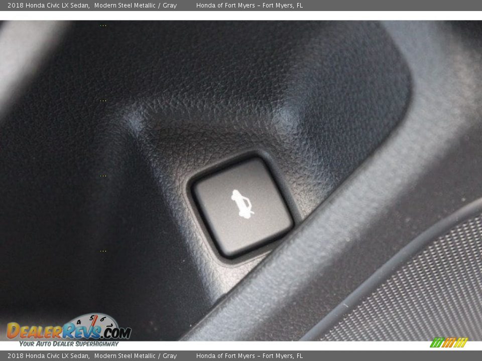 2018 Honda Civic LX Sedan Modern Steel Metallic / Gray Photo #9