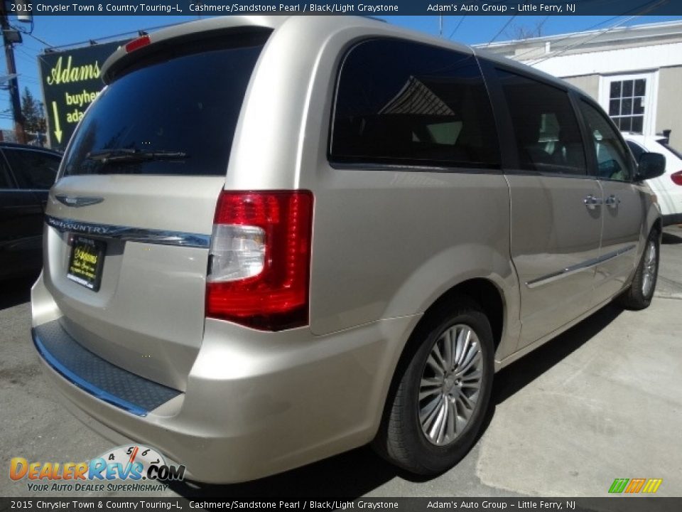 2015 Chrysler Town & Country Touring-L Cashmere/Sandstone Pearl / Black/Light Graystone Photo #7