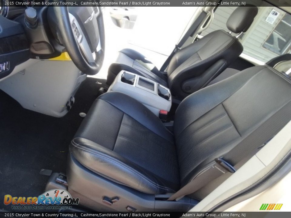 2015 Chrysler Town & Country Touring-L Cashmere/Sandstone Pearl / Black/Light Graystone Photo #16