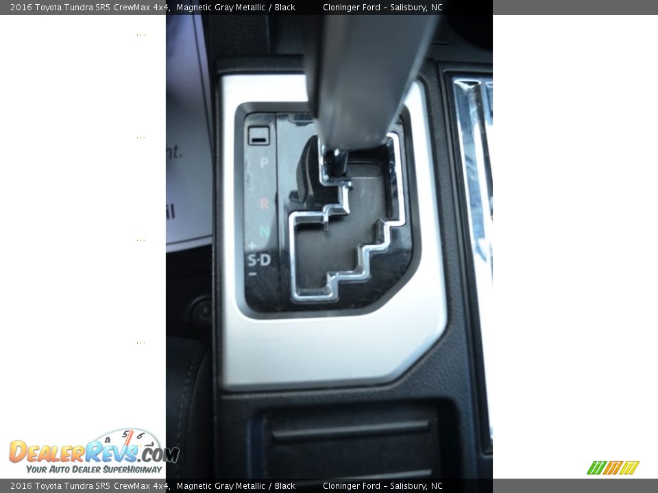 2016 Toyota Tundra SR5 CrewMax 4x4 Magnetic Gray Metallic / Black Photo #20