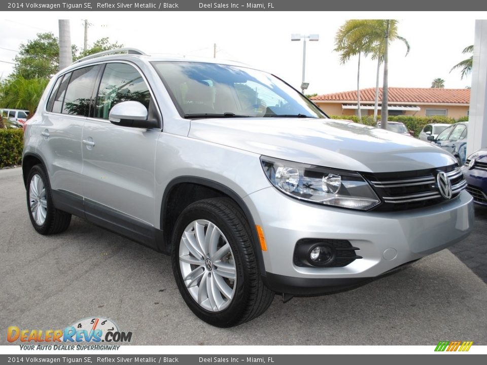 2014 Volkswagen Tiguan SE Reflex Silver Metallic / Black Photo #2