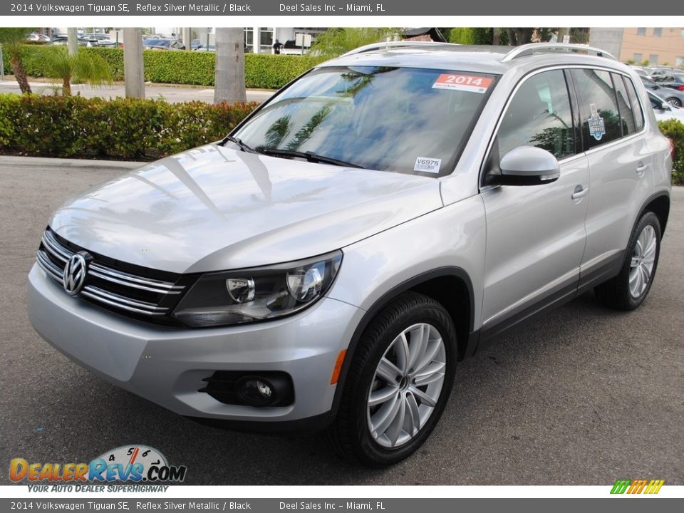 2014 Volkswagen Tiguan SE Reflex Silver Metallic / Black Photo #4