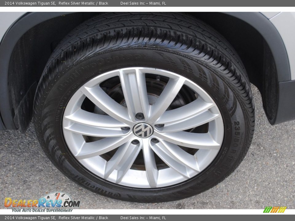 2014 Volkswagen Tiguan SE Reflex Silver Metallic / Black Photo #11