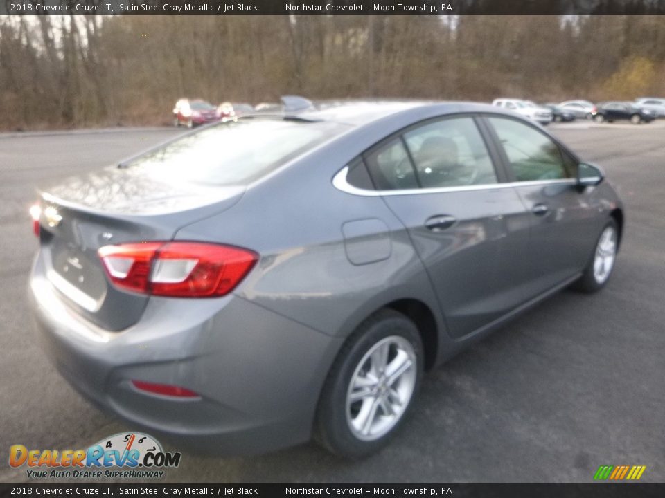 2018 Chevrolet Cruze LT Satin Steel Gray Metallic / Jet Black Photo #5