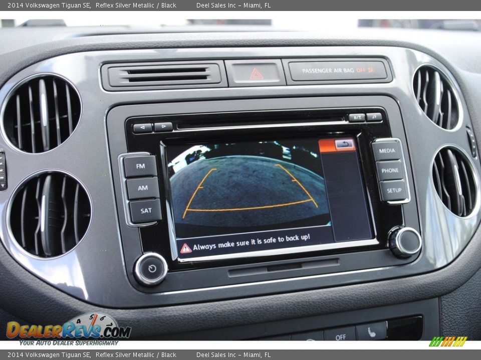 2014 Volkswagen Tiguan SE Reflex Silver Metallic / Black Photo #16