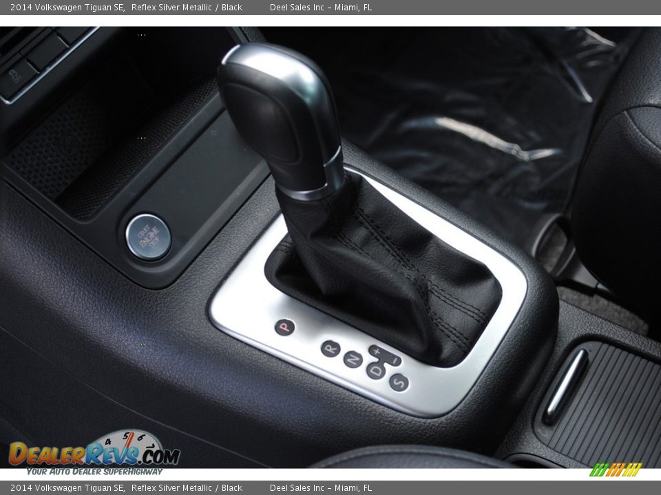 2014 Volkswagen Tiguan SE Reflex Silver Metallic / Black Photo #17