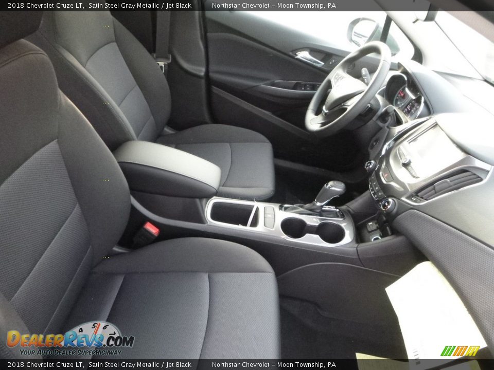 2018 Chevrolet Cruze LT Satin Steel Gray Metallic / Jet Black Photo #10