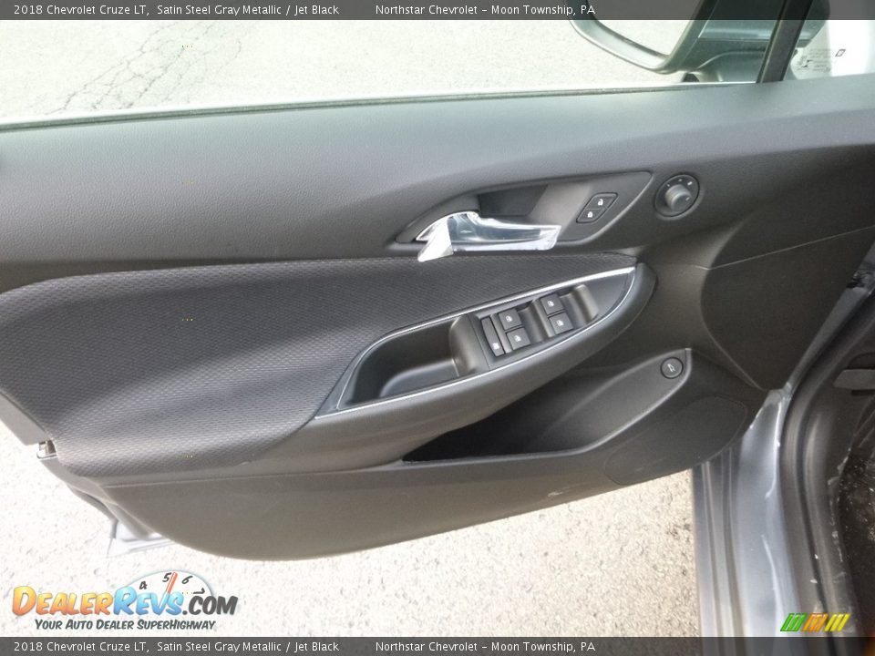 2018 Chevrolet Cruze LT Satin Steel Gray Metallic / Jet Black Photo #15