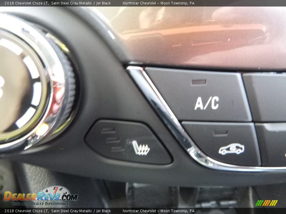 2018 Chevrolet Cruze LT Satin Steel Gray Metallic / Jet Black Photo #20