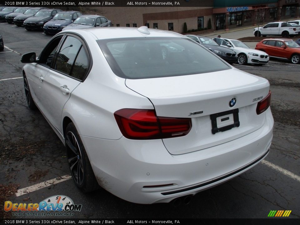 2018 BMW 3 Series 330i xDrive Sedan Alpine White / Black Photo #5