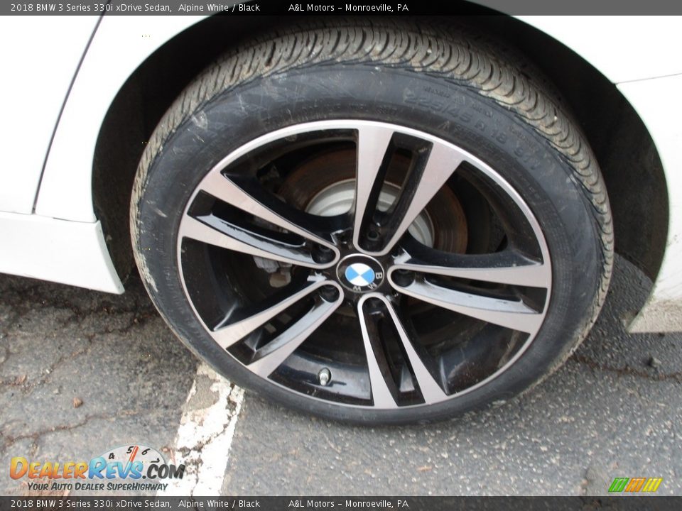 2018 BMW 3 Series 330i xDrive Sedan Alpine White / Black Photo #6