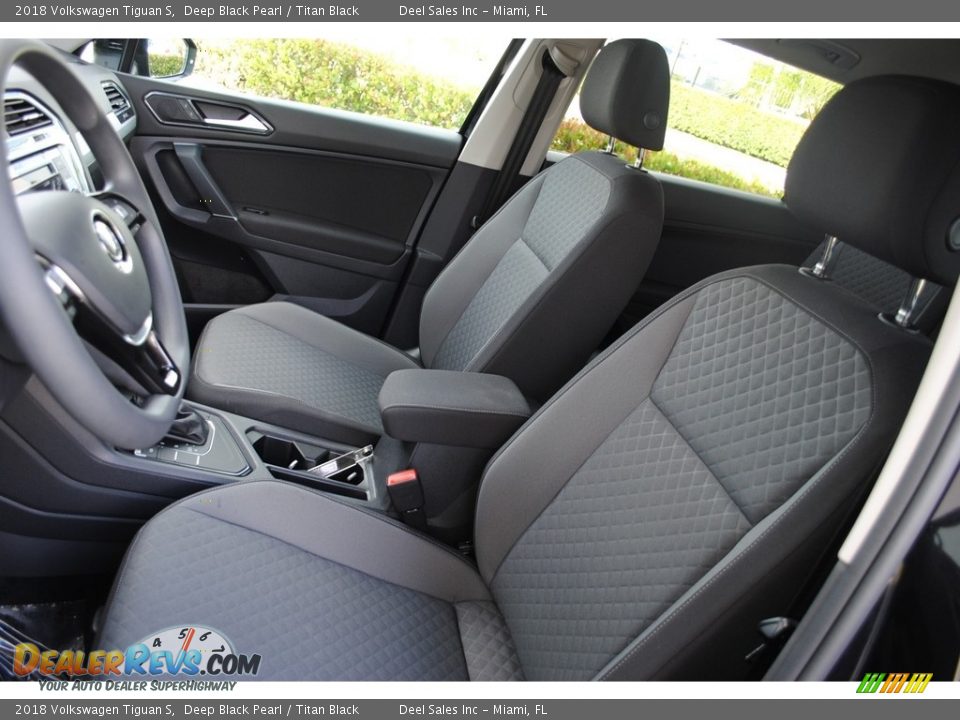 2018 Volkswagen Tiguan S Deep Black Pearl / Titan Black Photo #14